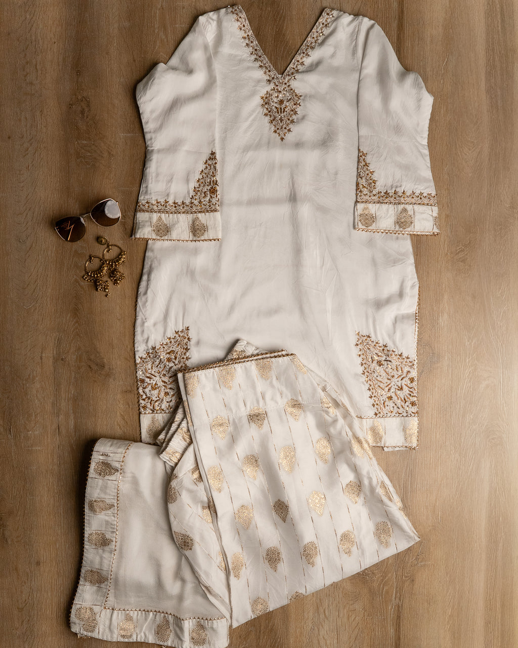 White Classic  Suit set